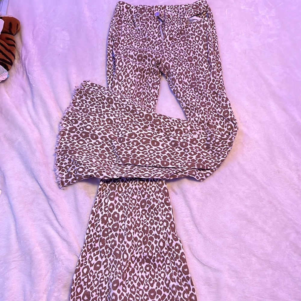 NEVER WORN Leopard Print Bell bottom Jeans
